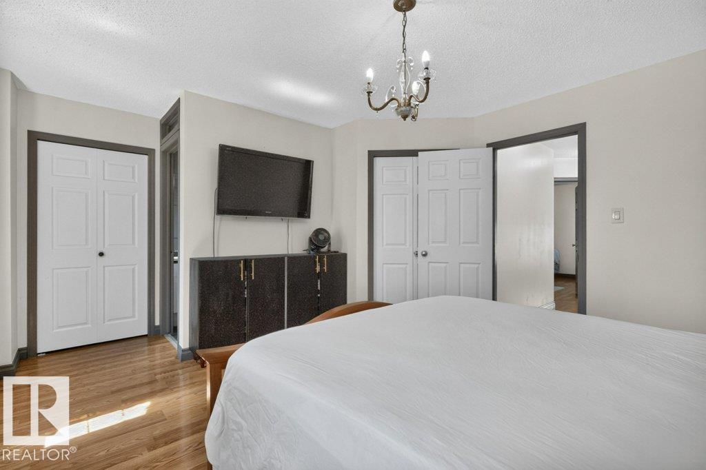 21320 90 AV NW - 24