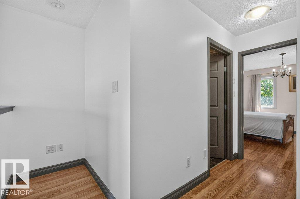 21320 90 AV NW - 26