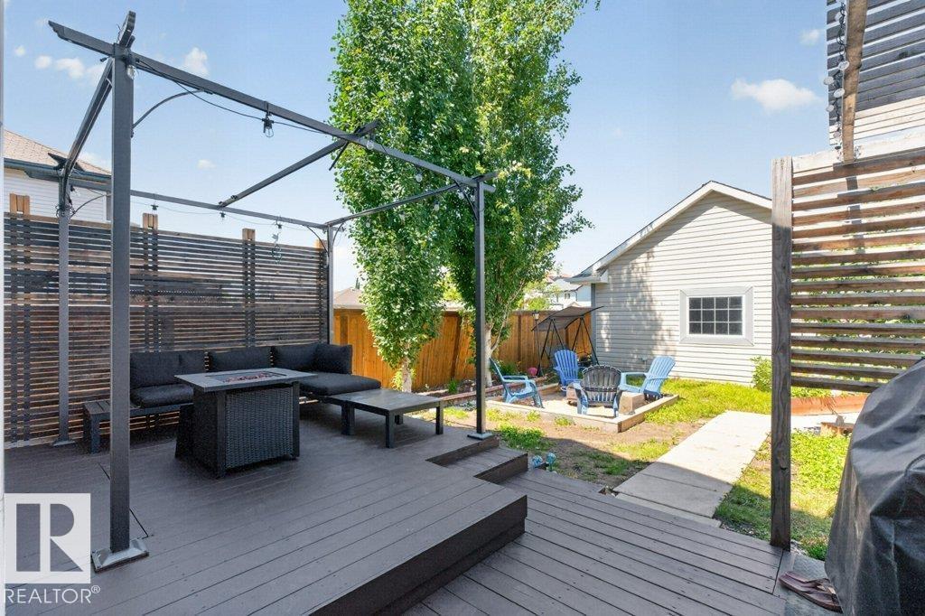 21320 90 AV NW - 39