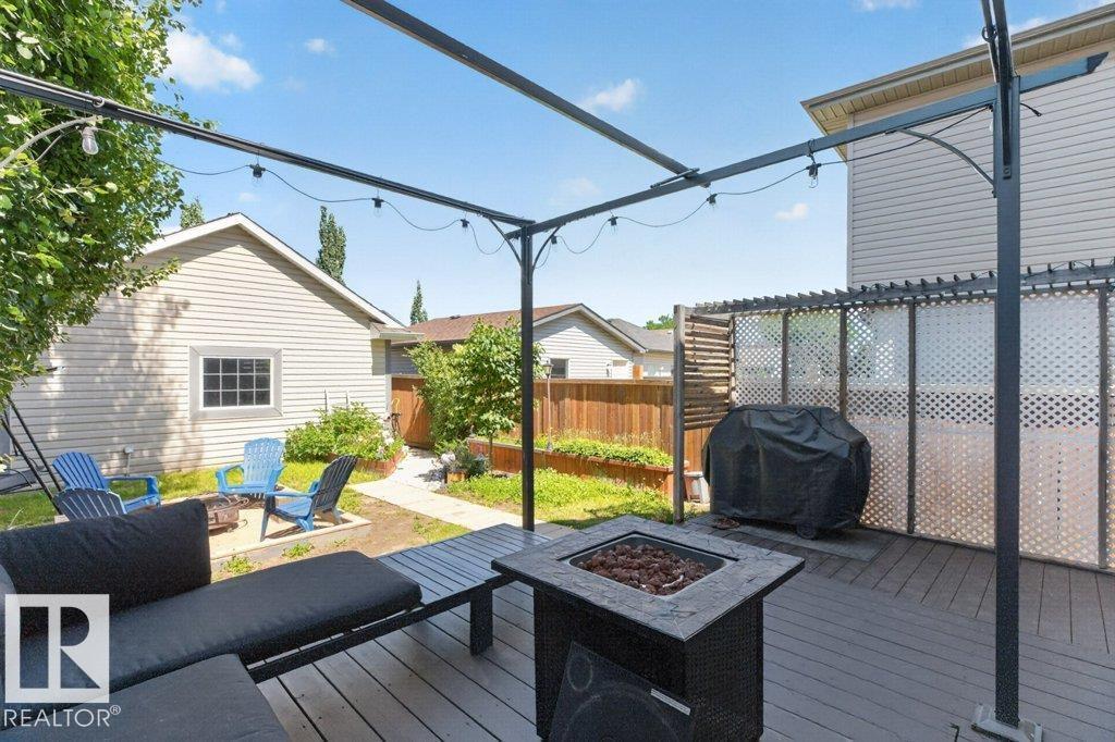 21320 90 AV NW - 40