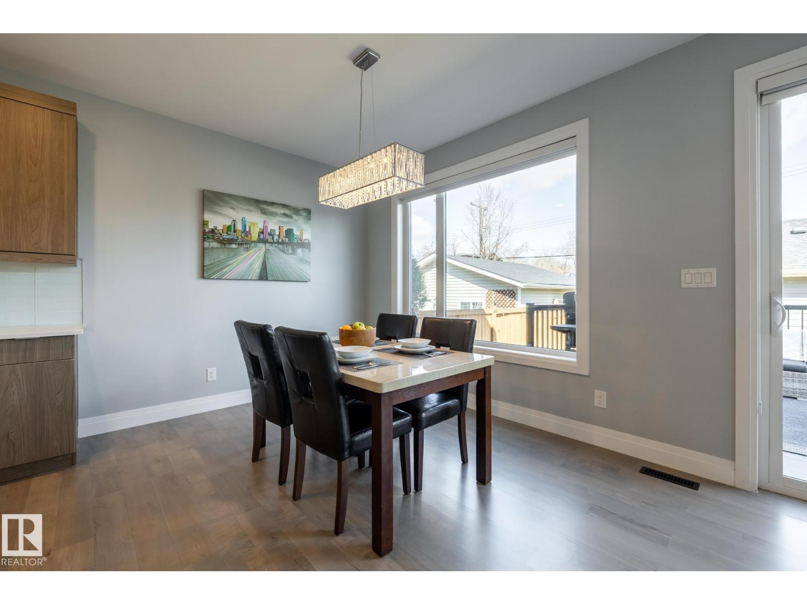 10936 71 AV NW - 16