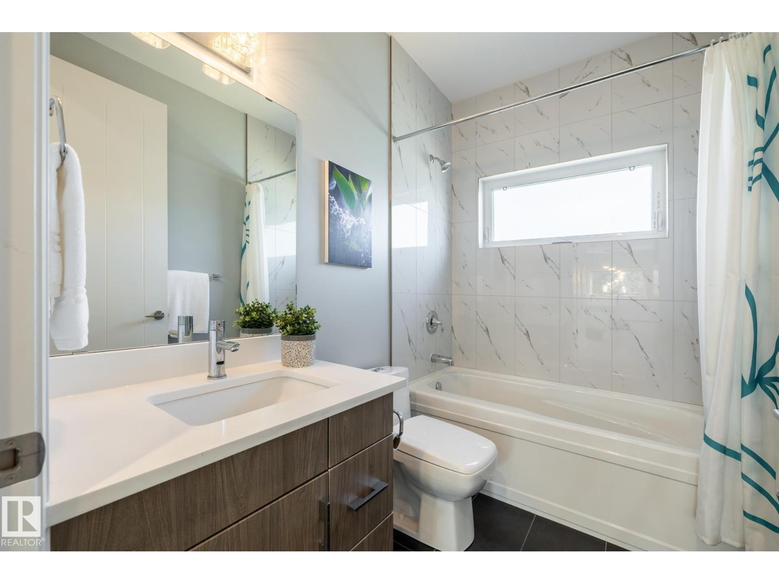 10936 71 AV NW - 37