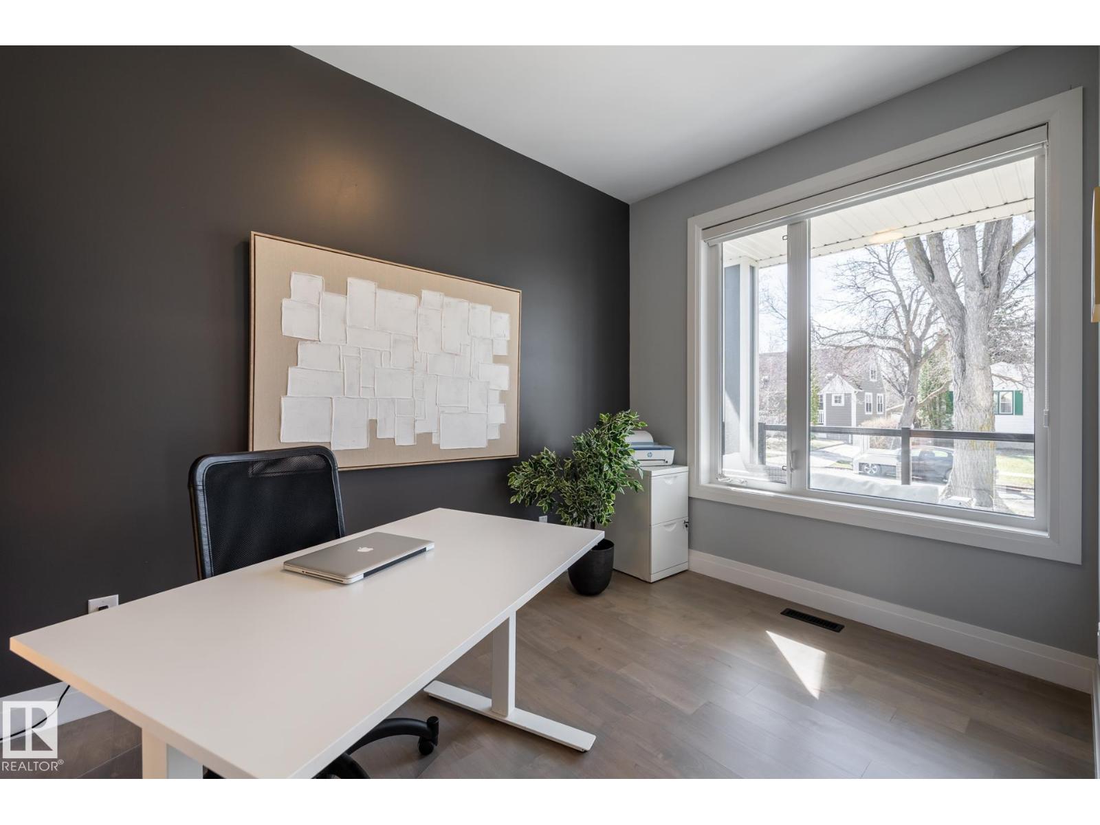 10936 71 AV NW - 7