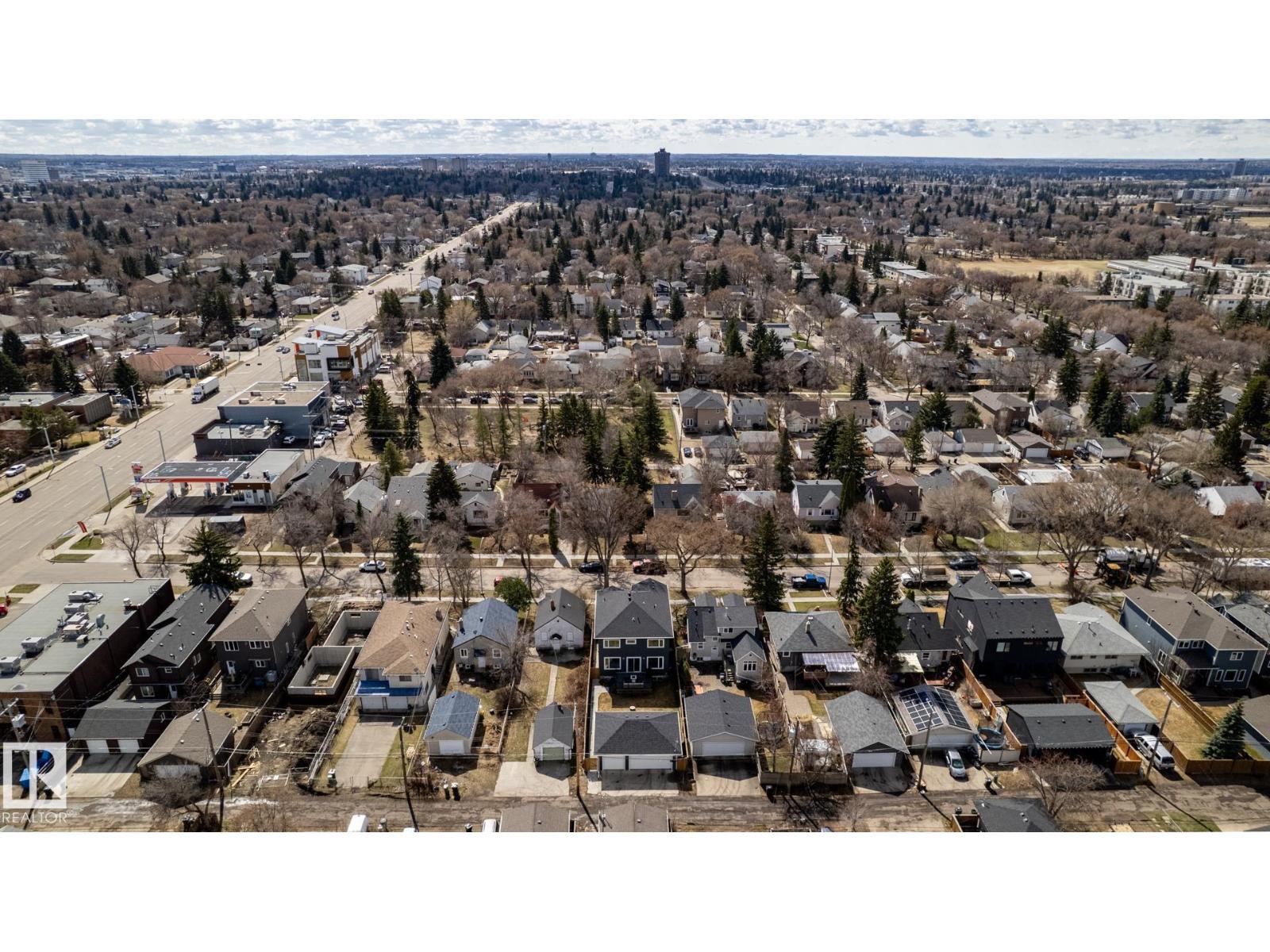 10936 71 AV NW - 72