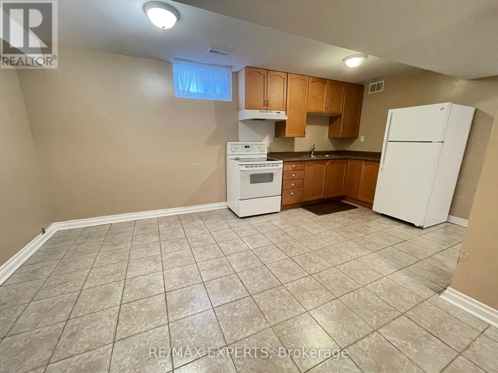 Photo of BSMT - 176 KINGSVIEW DRIVE
