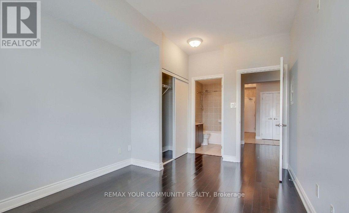 #211 10211 KEELE STREET - 13