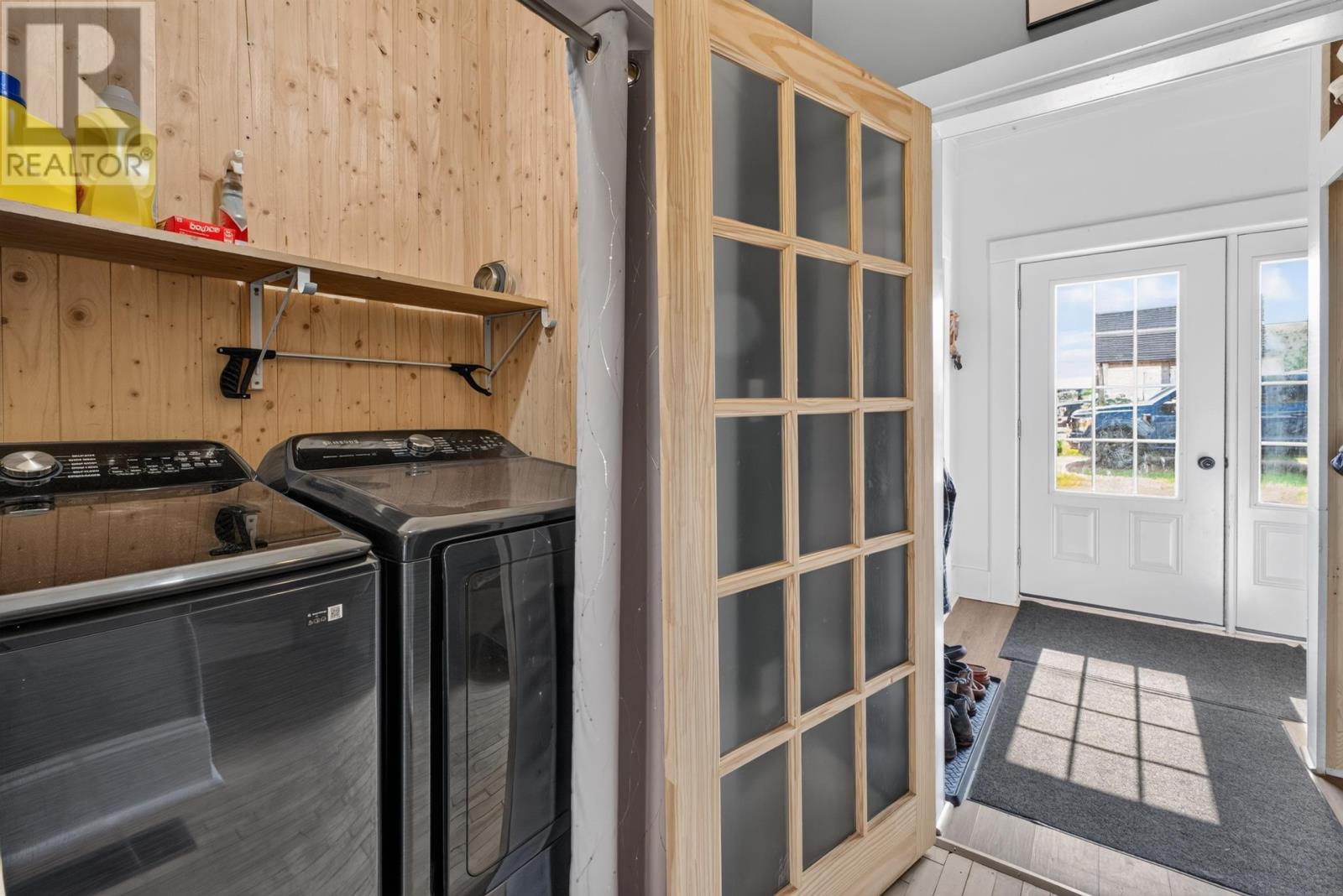 33 Dock Road - 16