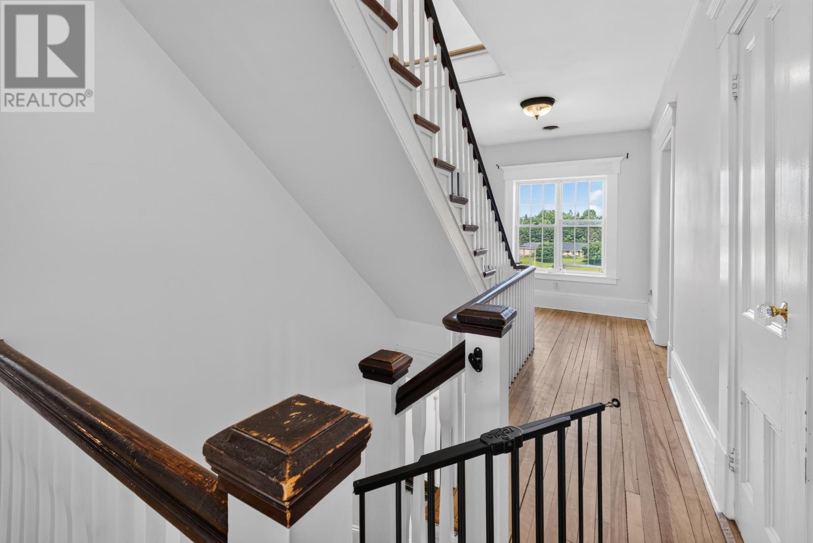 33 Dock Road - 25