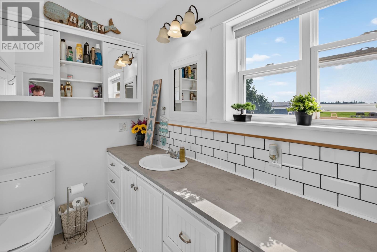 33 Dock Road - 27