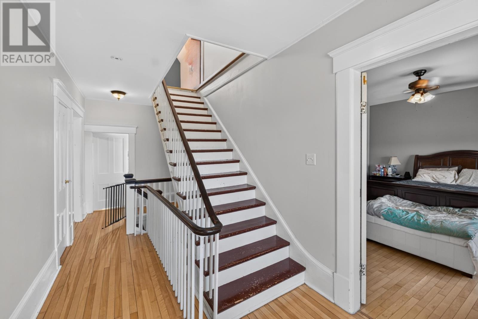 33 Dock Road - 32