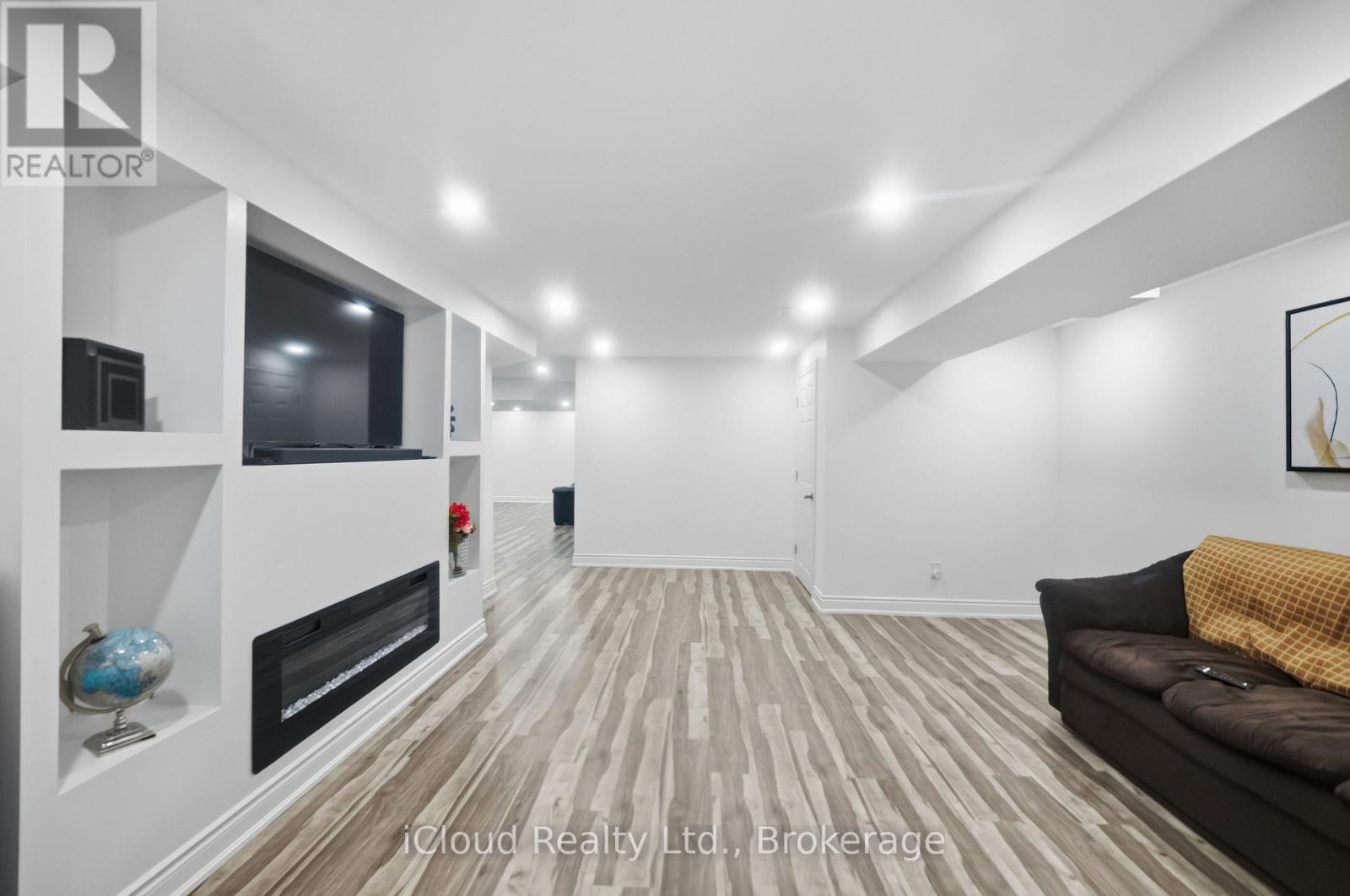 5 LEITH DRIVE - Image 34