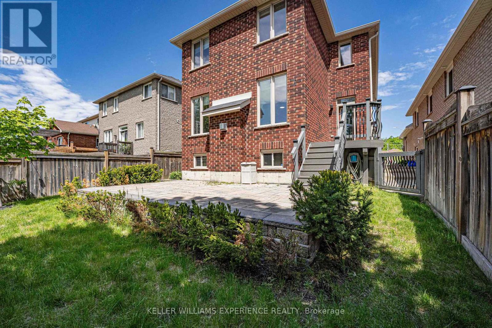 169 BIRKHALL PLACE - 33