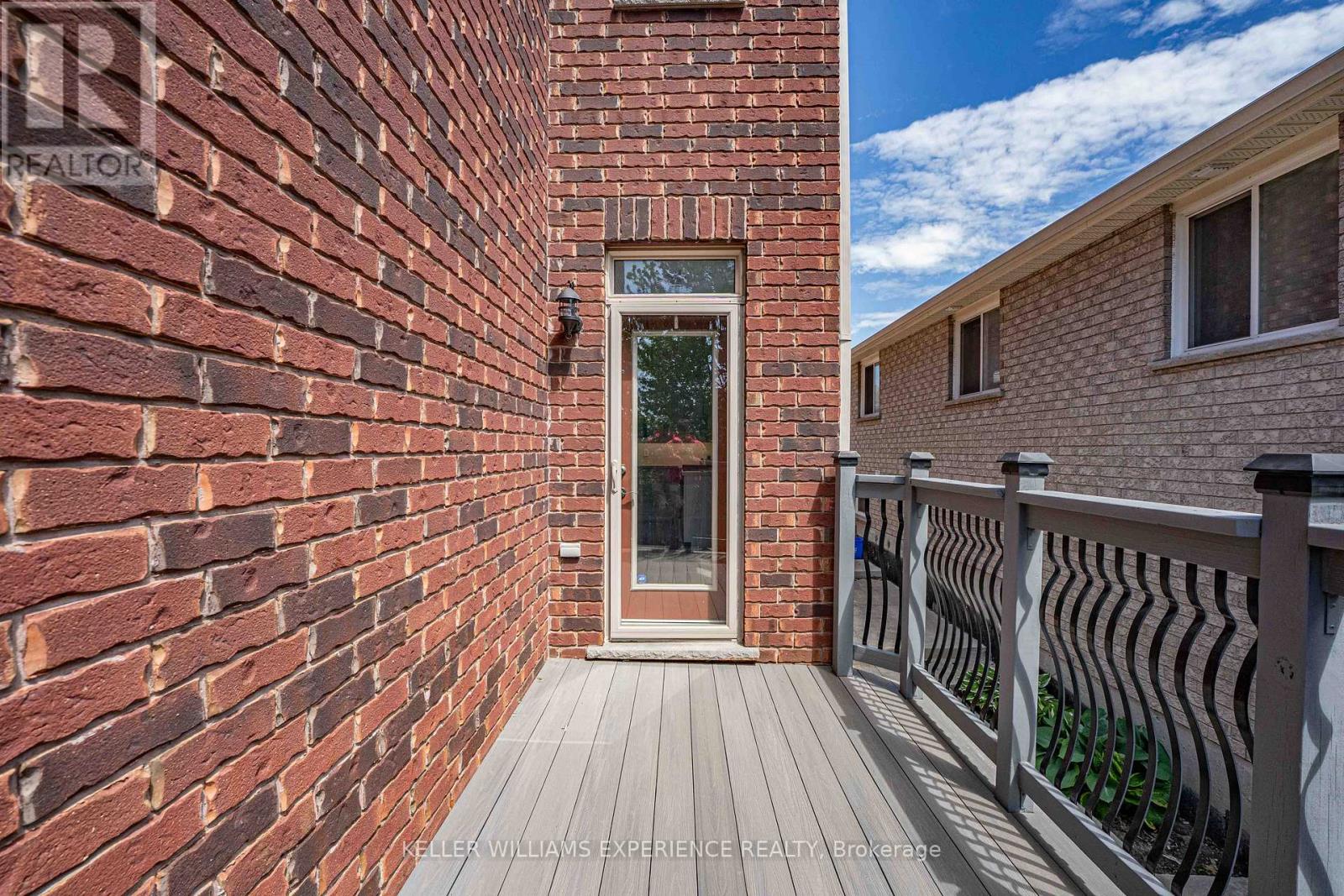169 BIRKHALL PLACE - 29