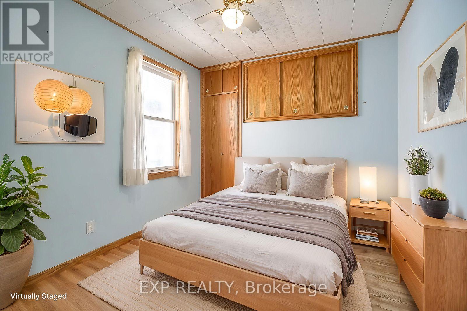 1141 HAIG BOULEVARD - 10
