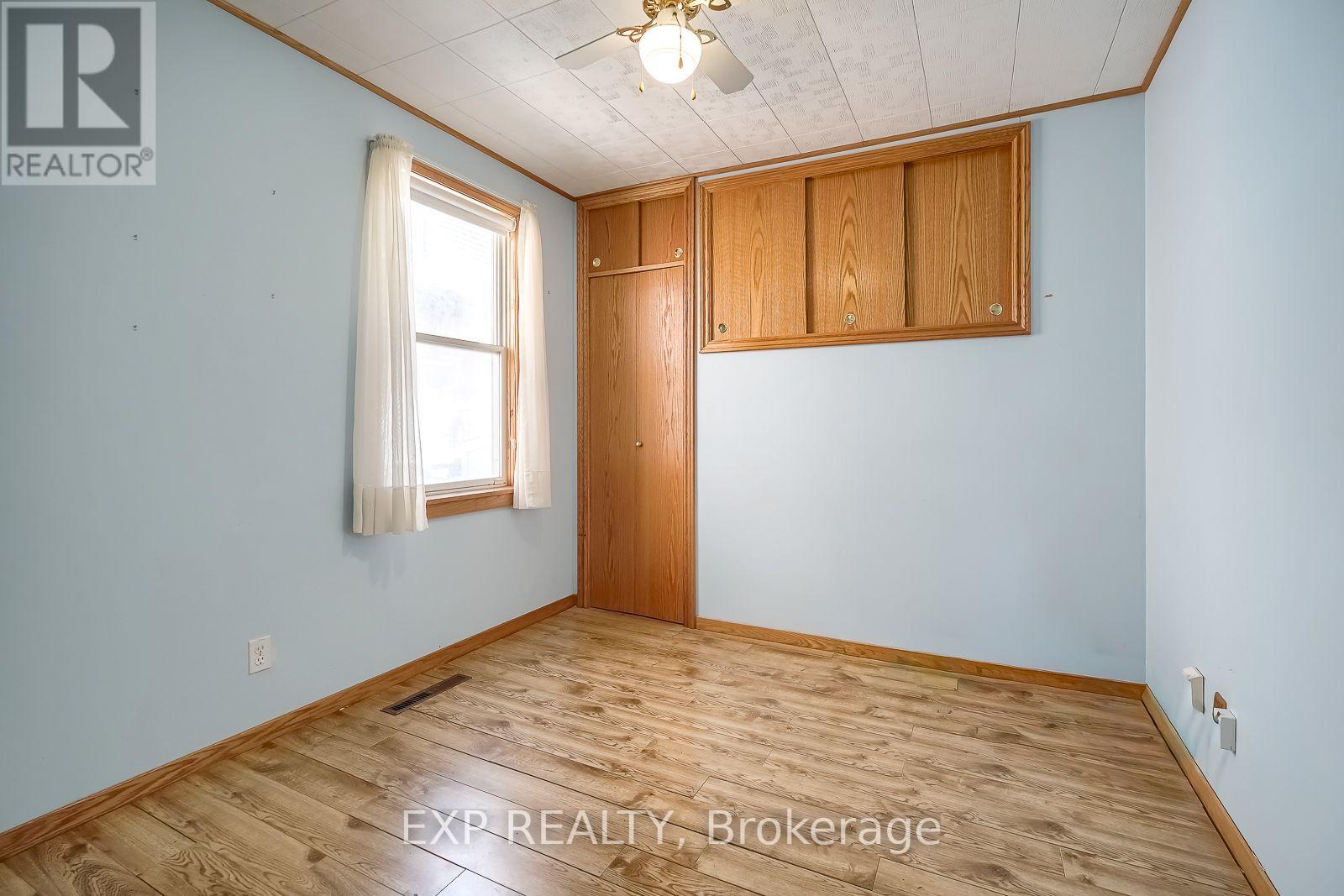 1141 HAIG BOULEVARD - 11
