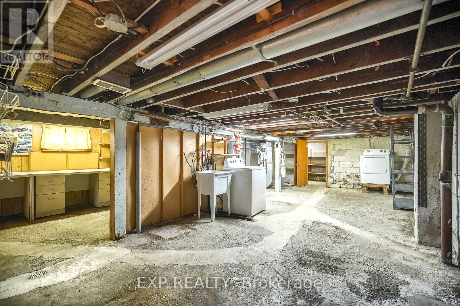 1141 HAIG BOULEVARD - 22