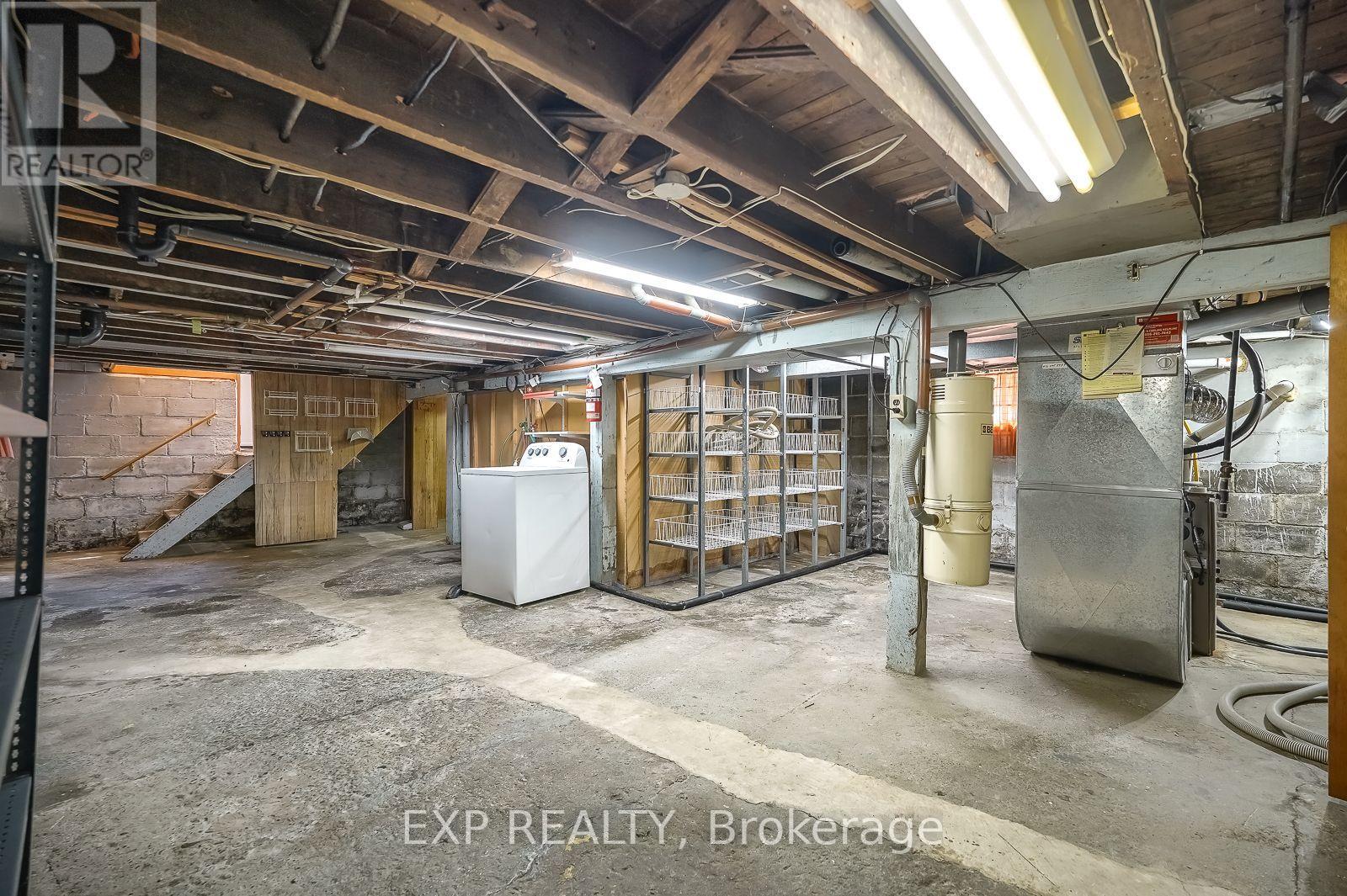 1141 HAIG BOULEVARD - 24