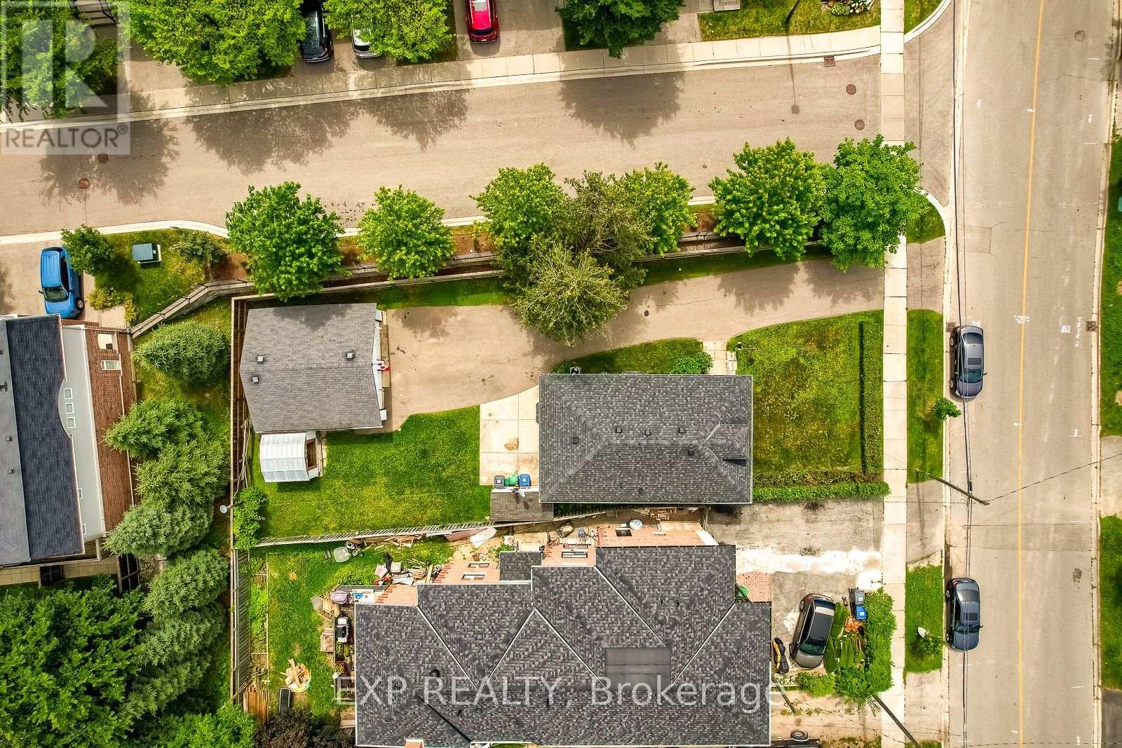 1141 HAIG BOULEVARD - 35