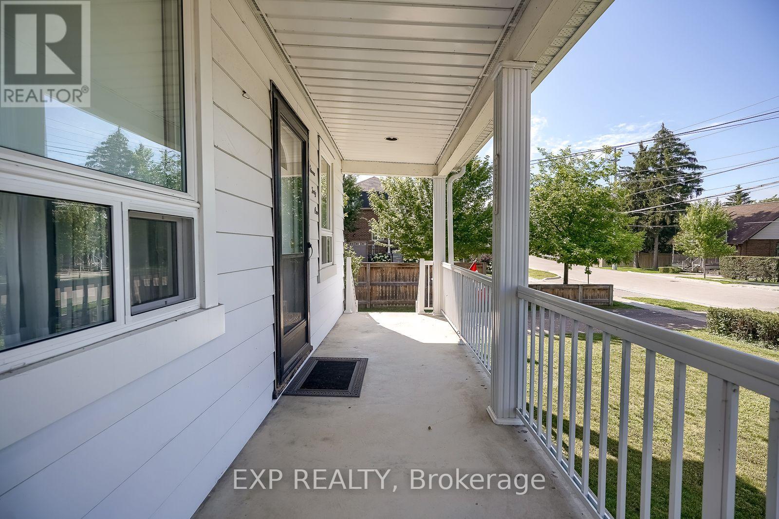 1141 HAIG BOULEVARD - 5