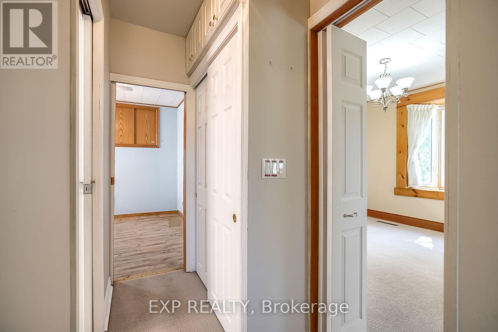 1141 HAIG BOULEVARD - 9