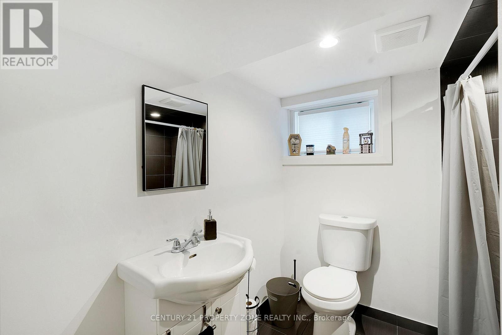 74 JOHN STREET - Image 30