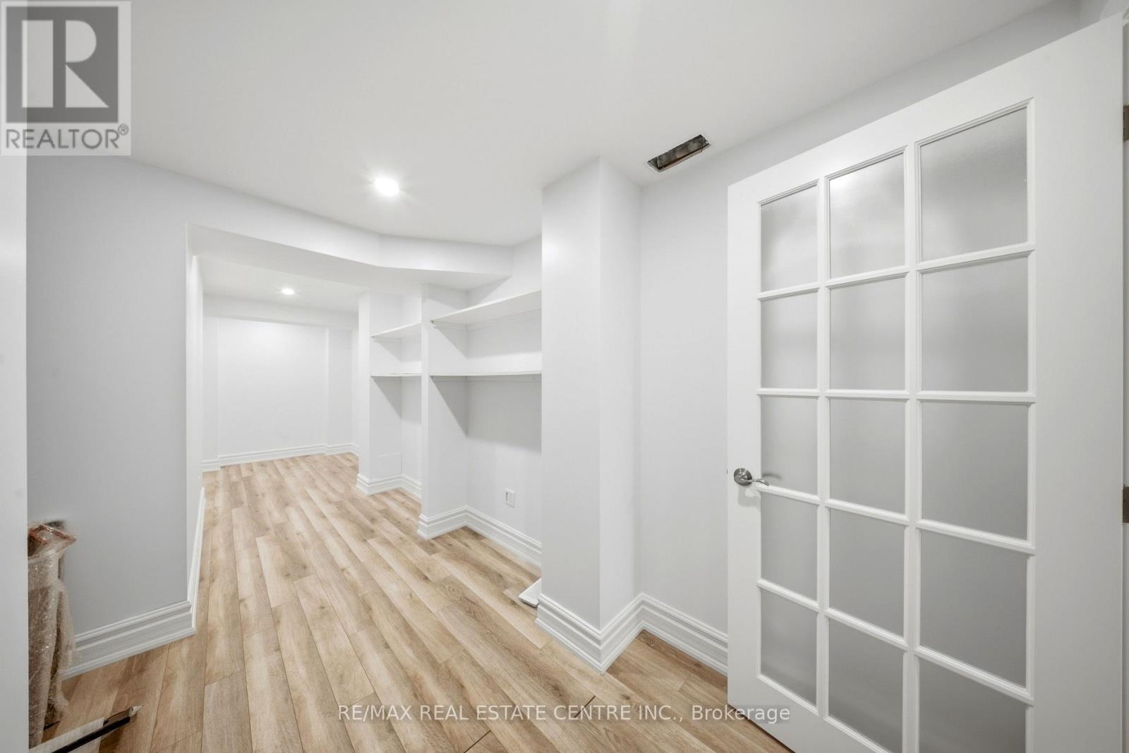 369 CEDAR HEDGE ROAD - 36