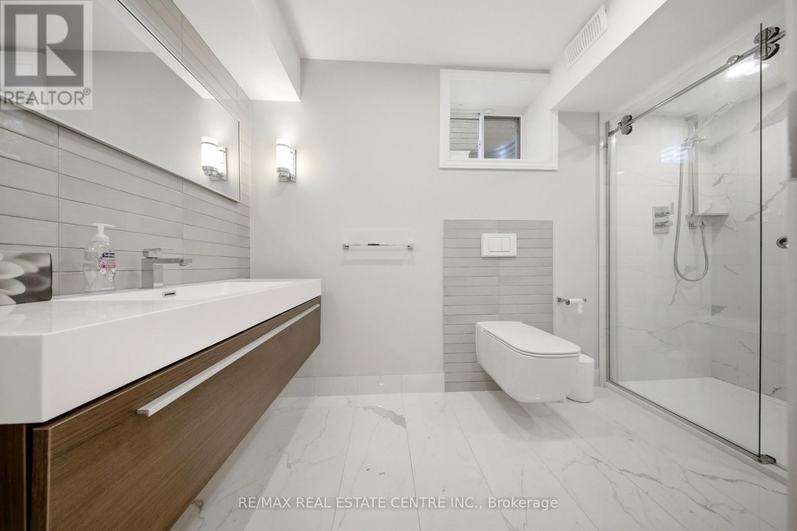 369 CEDAR HEDGE ROAD - 37