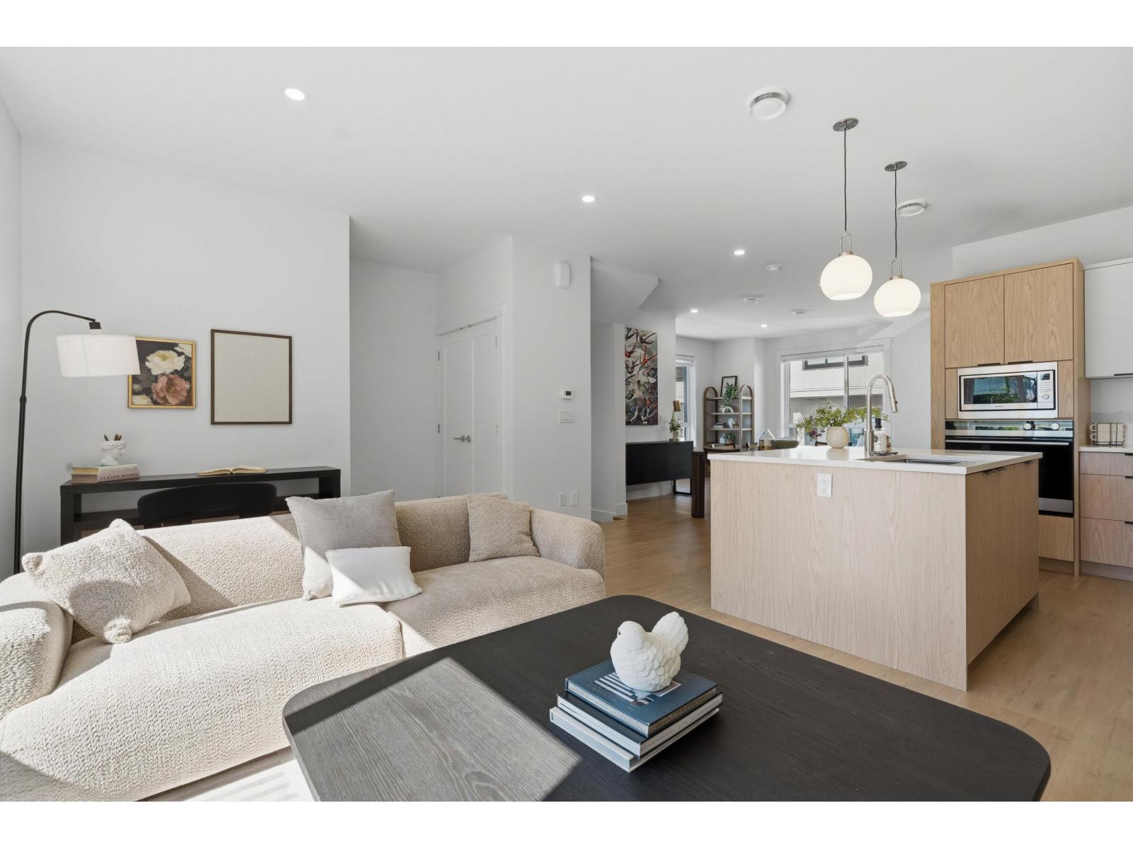 12 5993 143 STREET, Surrey