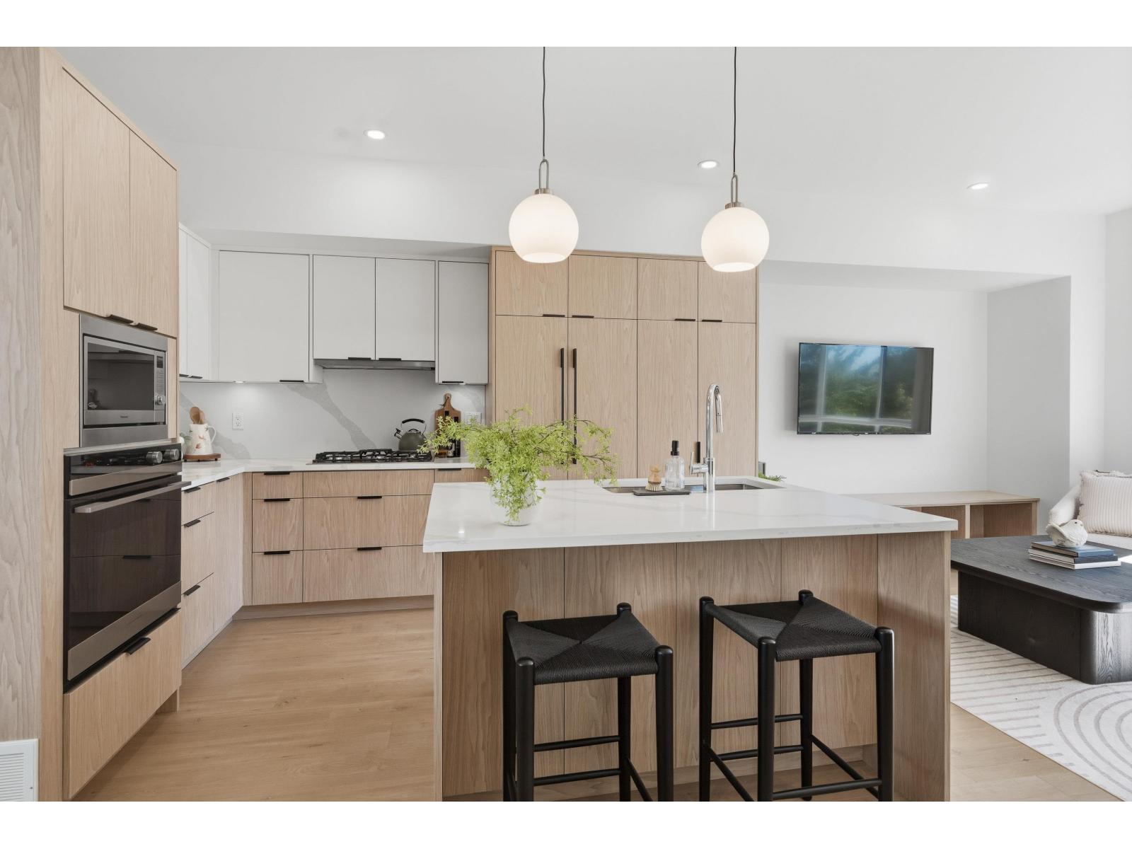 12 5993 143 STREET, Surrey