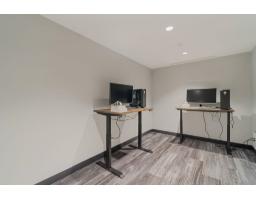 2302 10750 135a Street, Surrey, BC V3T0V4 Photo 24