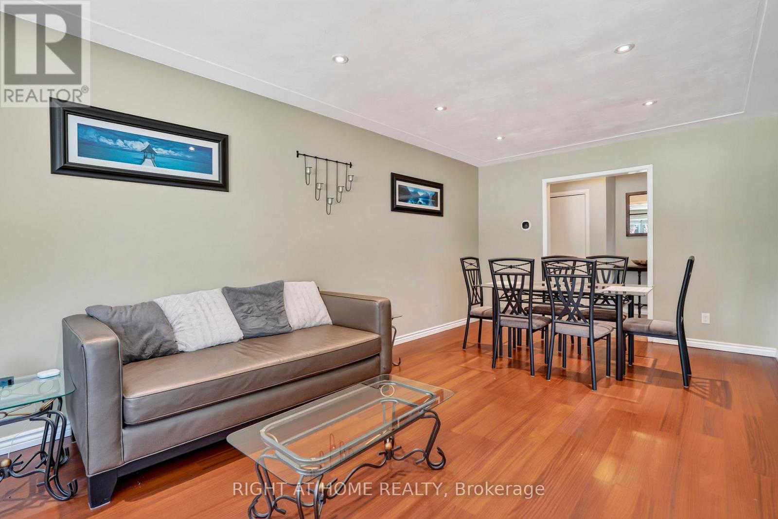 234 THUNDERBIRD DRIVE - 9