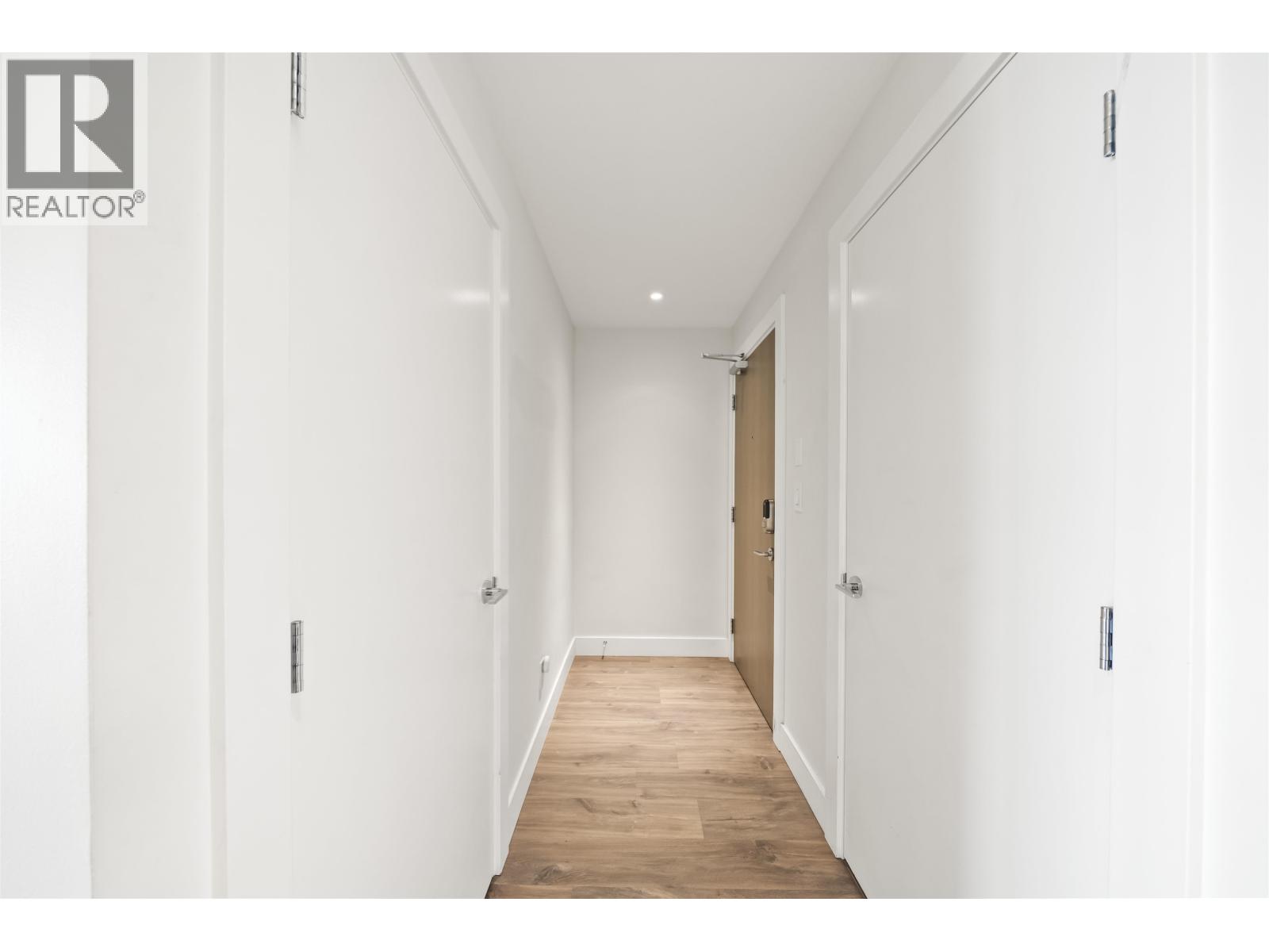 1301 258 NELSON'S COURT, New Westminster