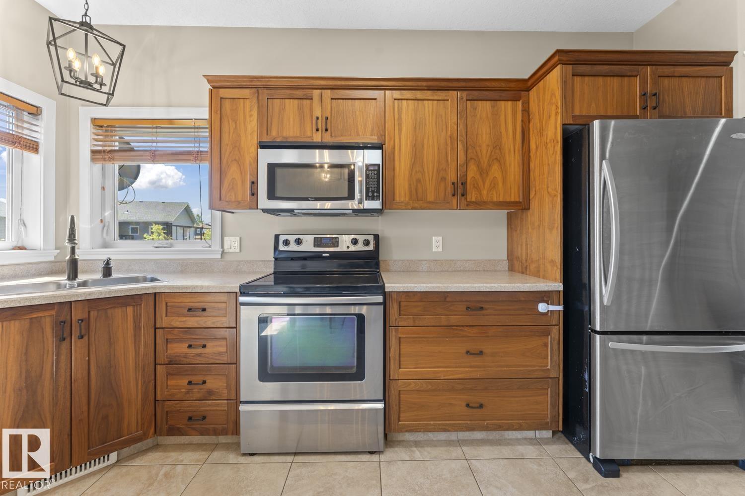 5911 Meadow WY - 9