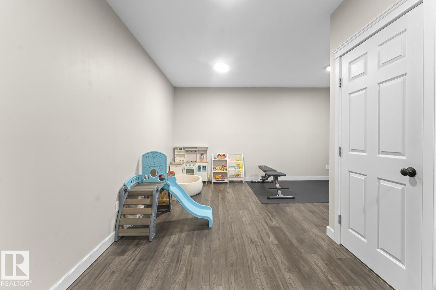 5911 Meadow WY - 20