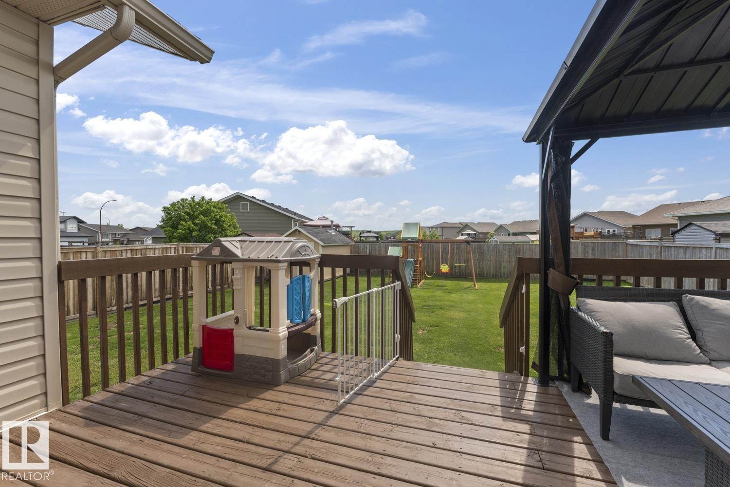 5911 Meadow WY - 26