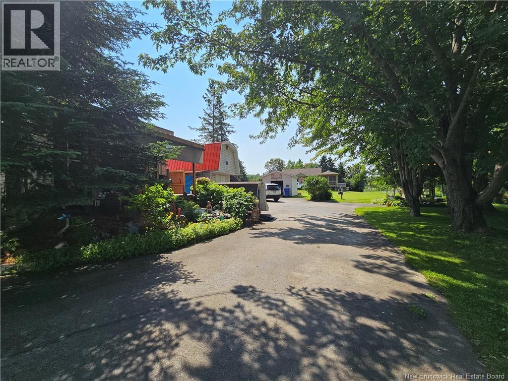 23 Ouellette Lane - 20