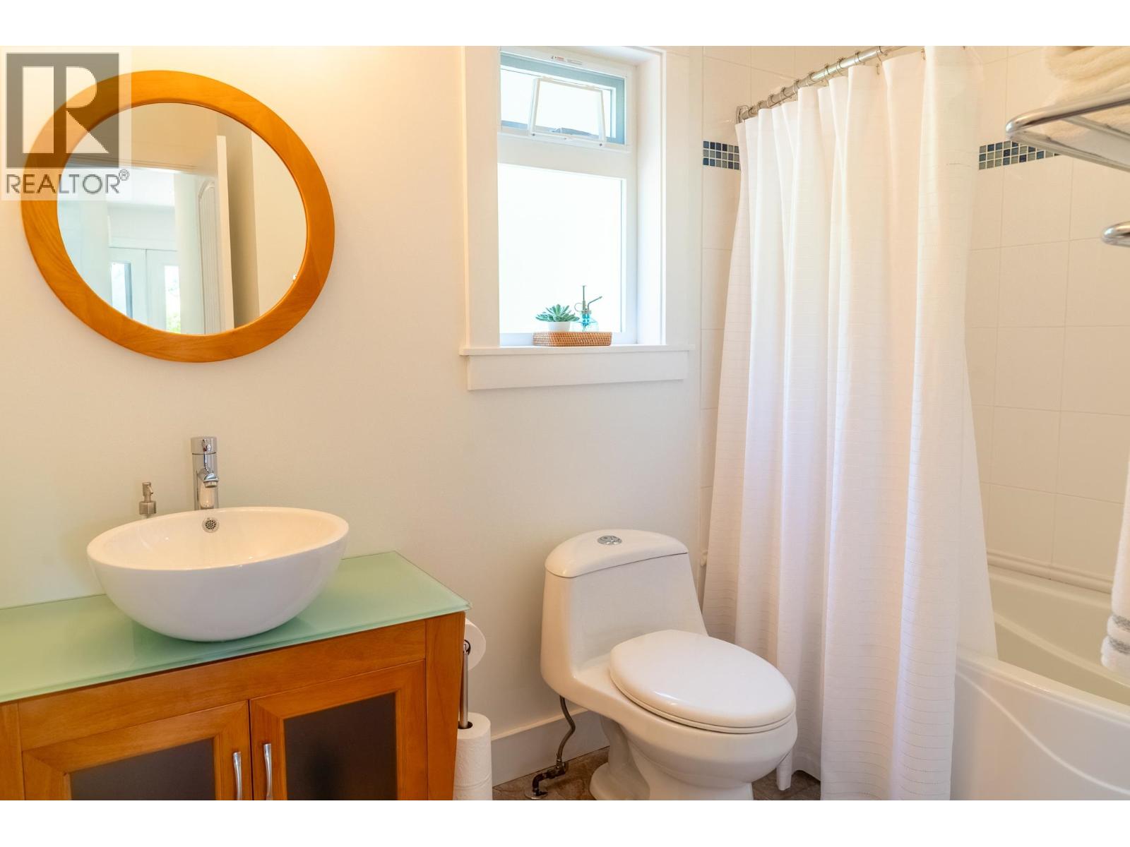 3604 FOC'SLE ROAD, Pender Island
