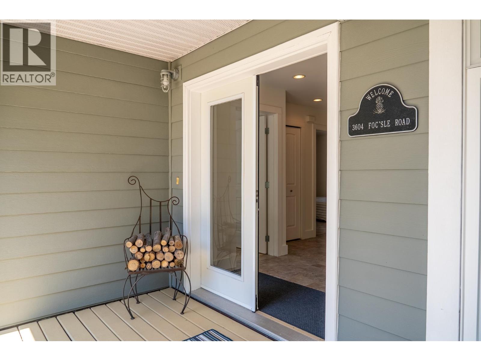 3604 FOC'SLE ROAD, Pender Island