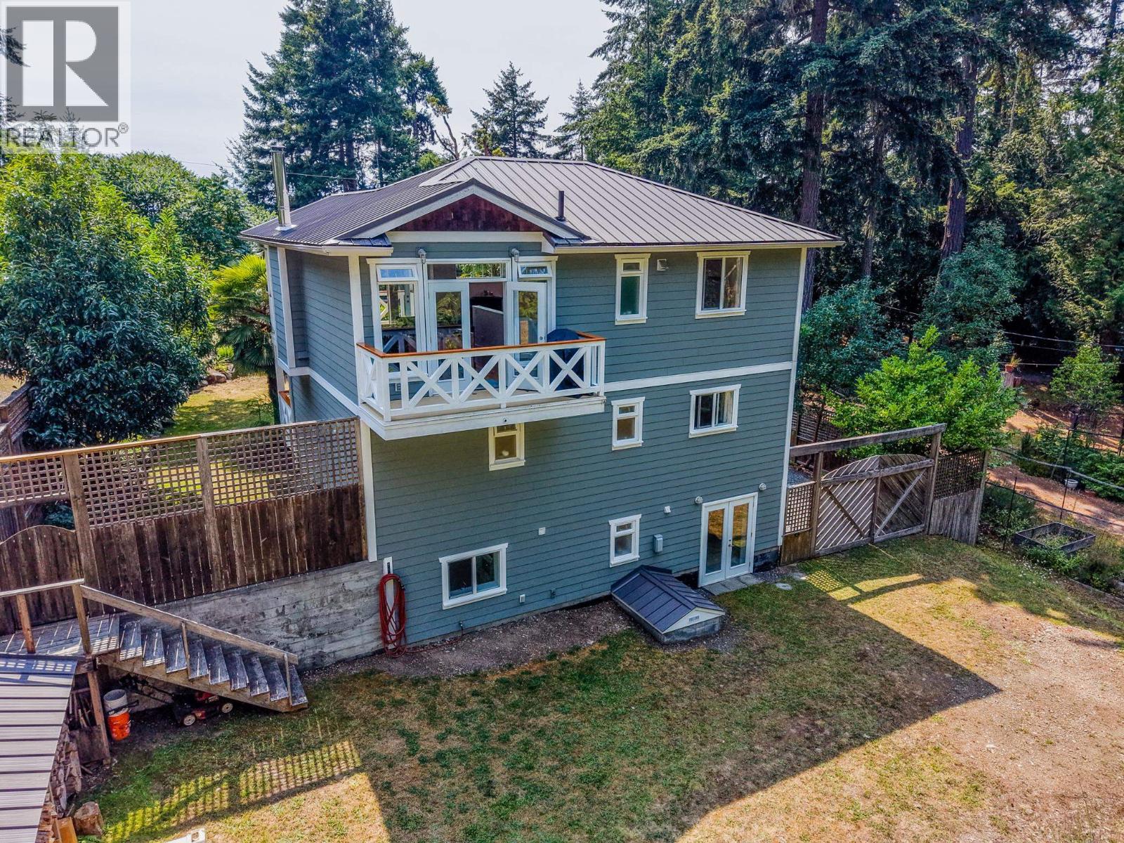 3604 FOC'SLE ROAD, Pender Island