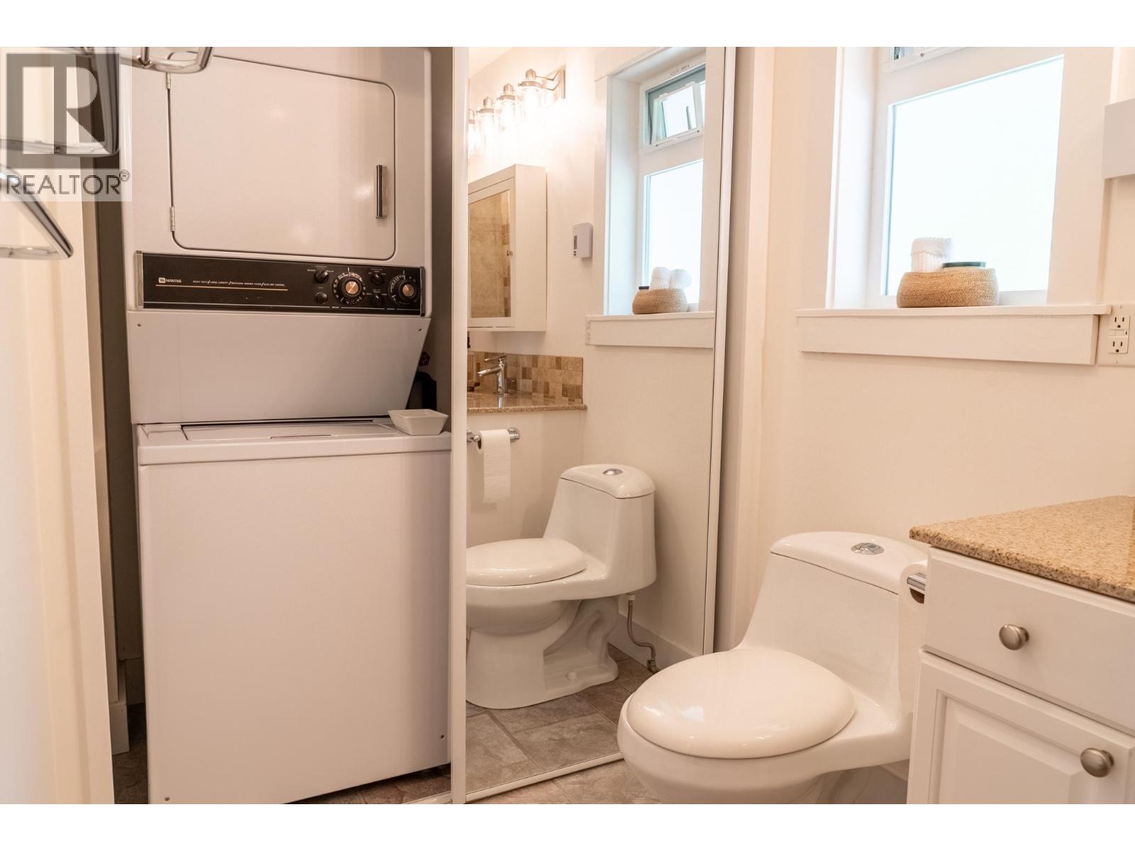 3604 FOC'SLE ROAD, Pender Island