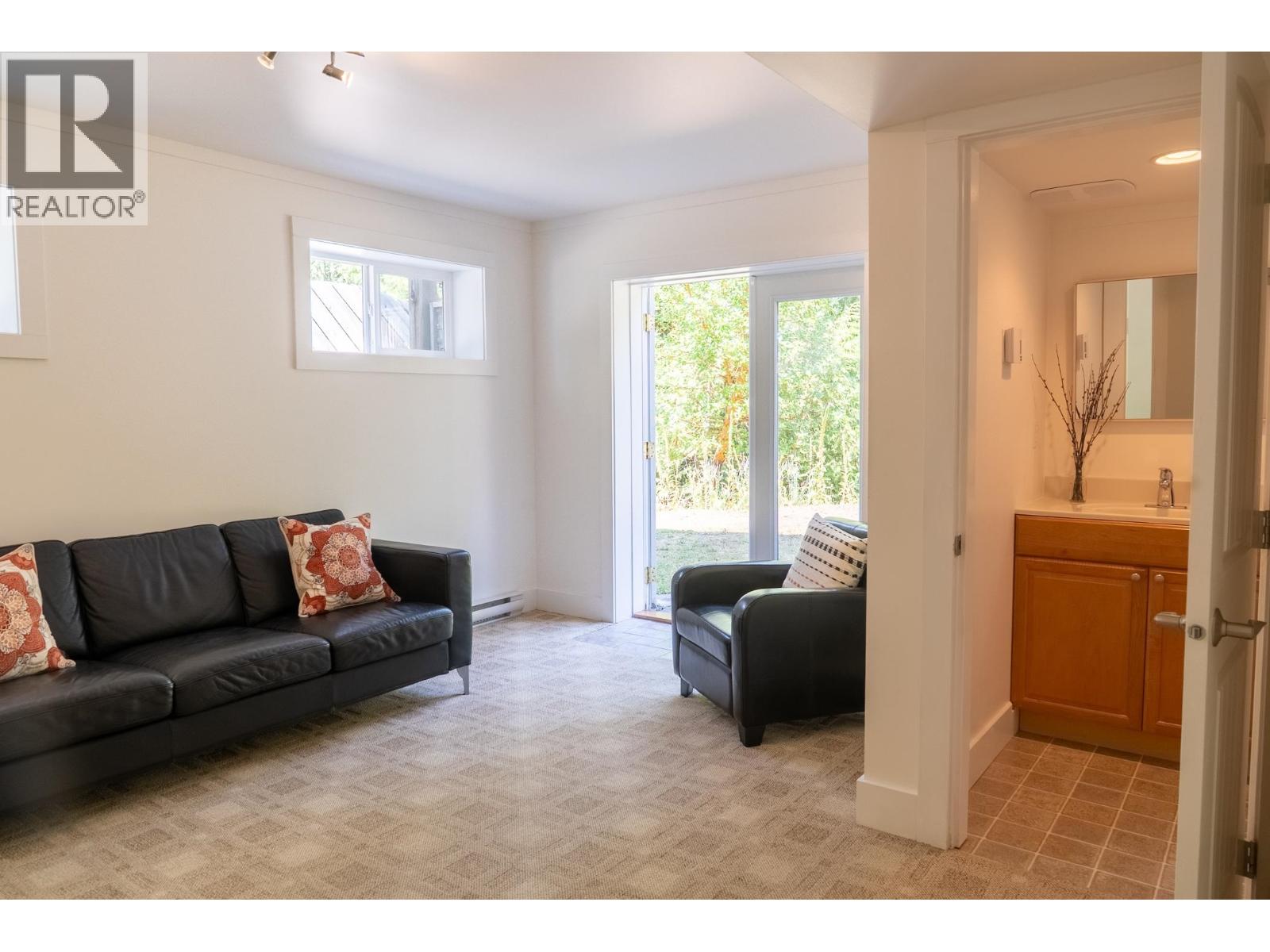 3604 FOC'SLE ROAD, Pender Island