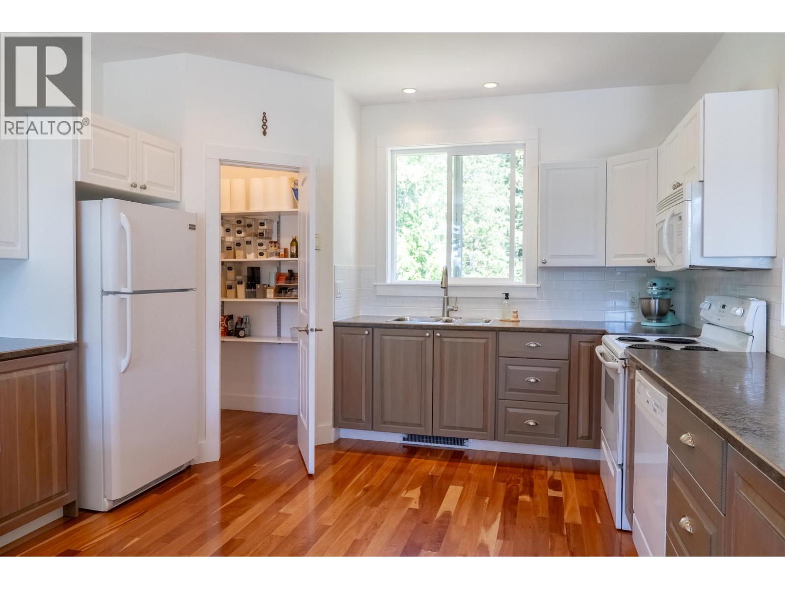 3604 FOC'SLE ROAD, Pender Island