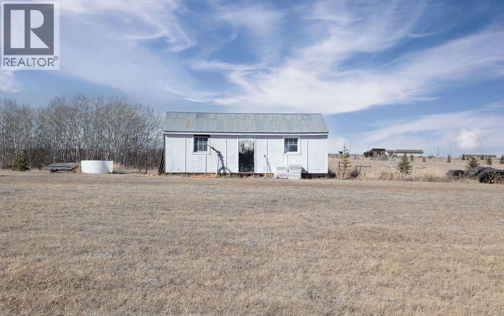 2, 64060 Twp Rd 442 - 33