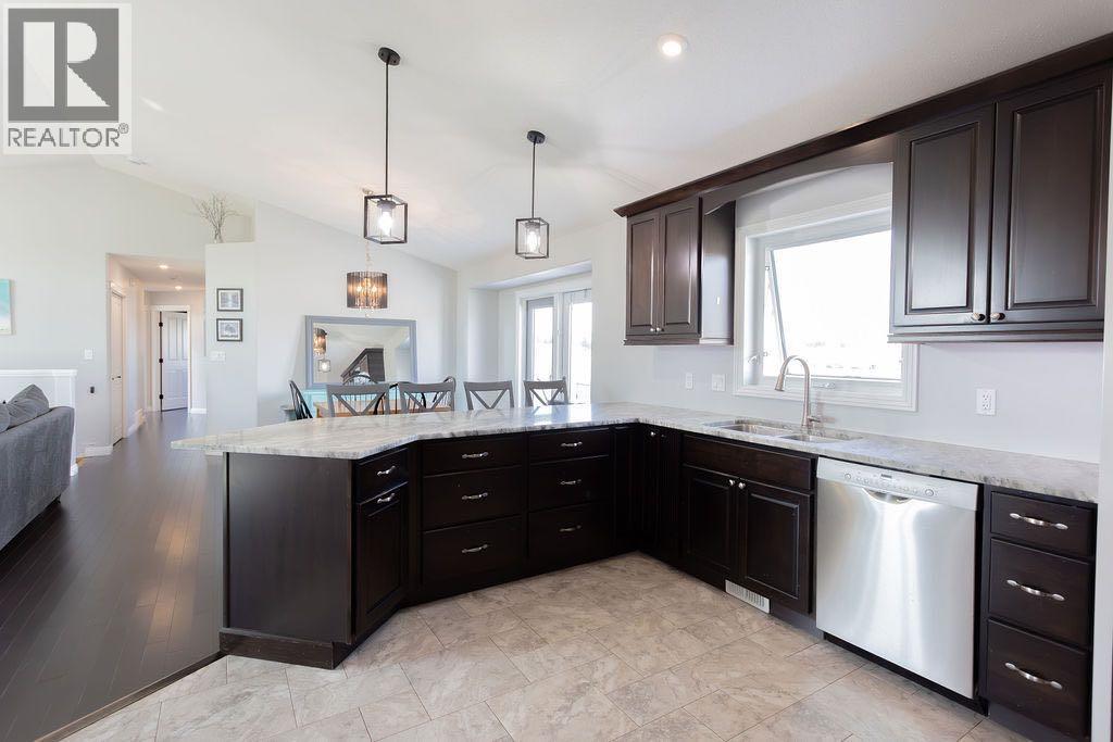 2, 64060 Twp Rd 442 - 21