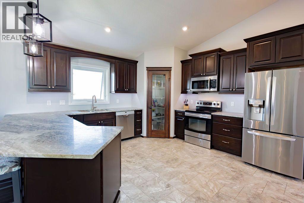 2, 64060 Twp Rd 442 - 4