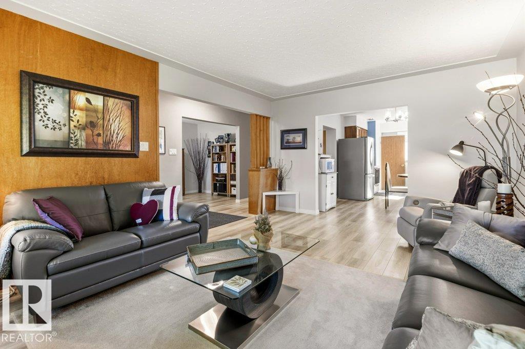 10235 74 ST NW - 12
