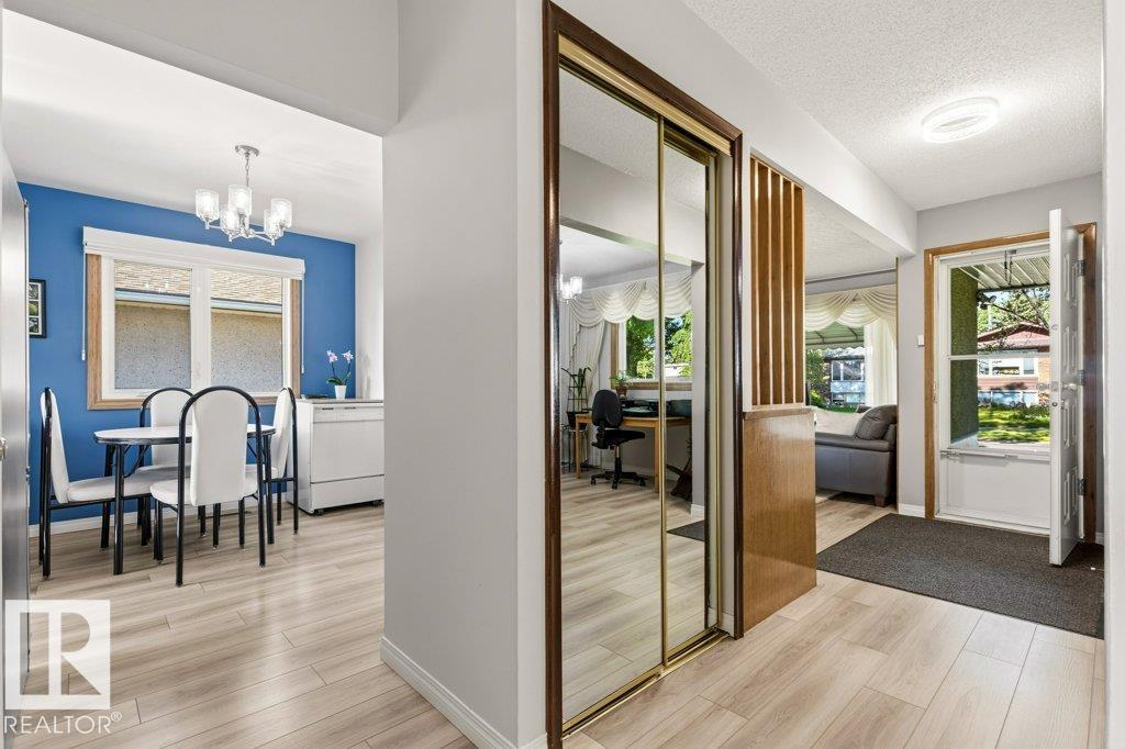 10235 74 ST NW - 15