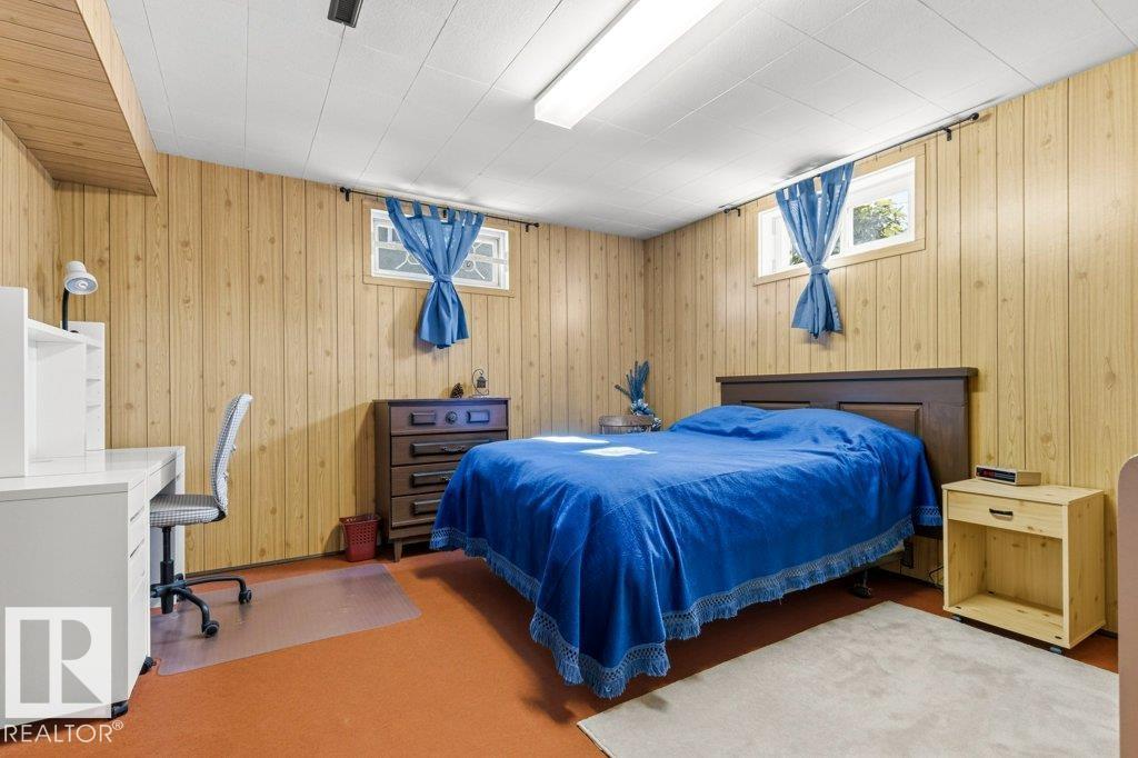 10235 74 ST NW - 47