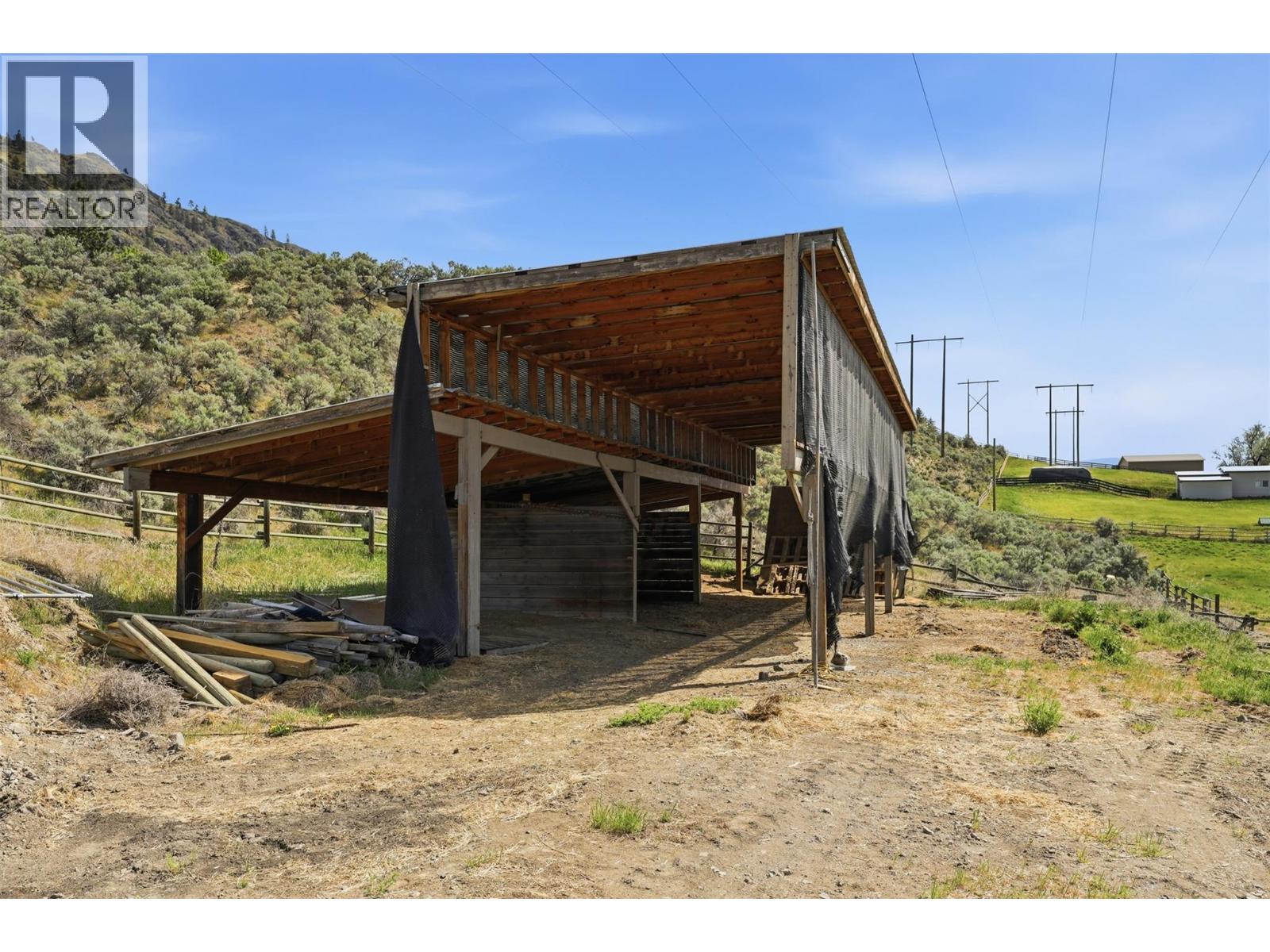 3335 SHUSWAP Road - 79