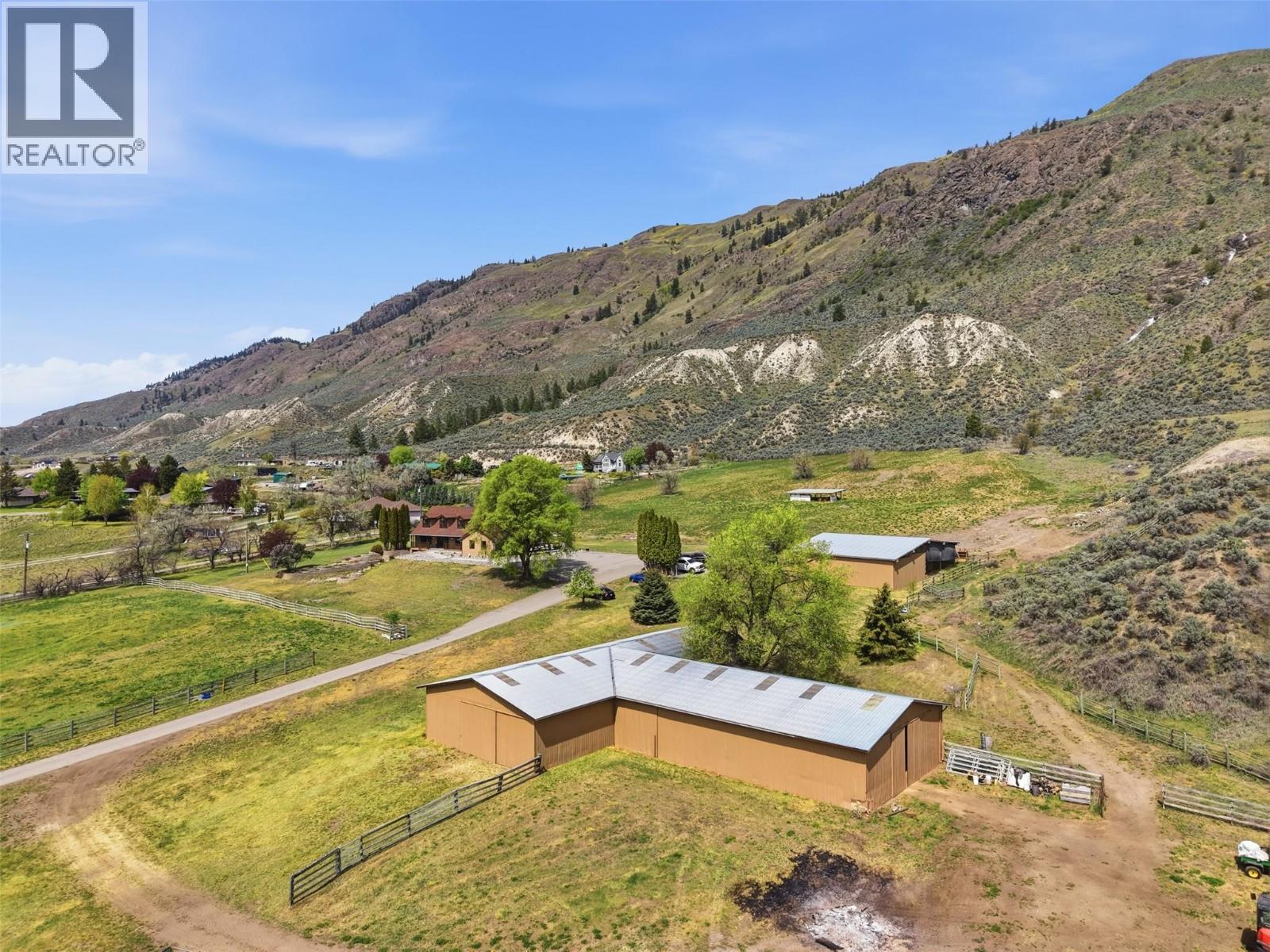 3335 SHUSWAP Road - 73